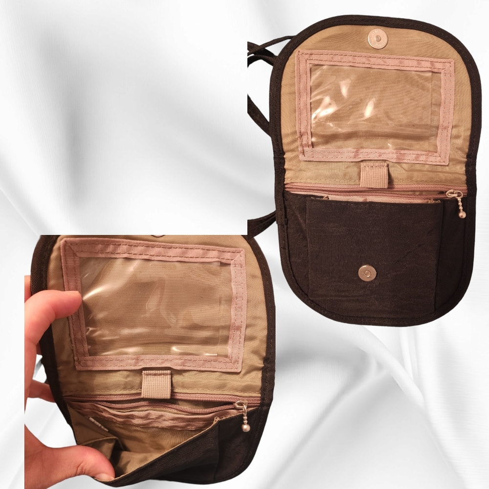 Small Baggallini Crossbody Convertible Organizer Wallet - Picture 2 of 5